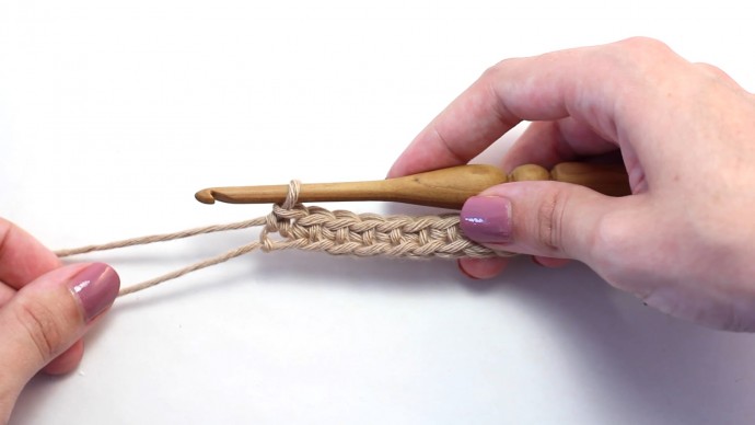 How To Crochet The Alternating Spike Stitch Photo Tutorial