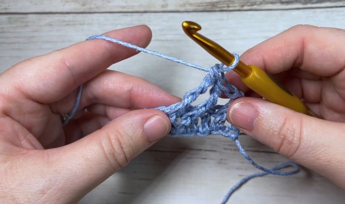 How to Crochet the Slanted Brick Stitch Photo Tutorial