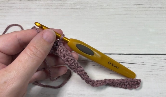 How to Crochet the Bouillon Stitch Photo Tutorial