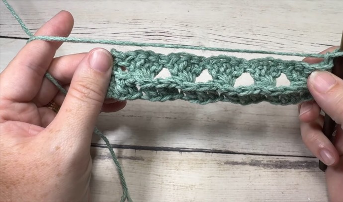 How to Crochet the 3D Twisted Shell Stitch Photo Tutorial