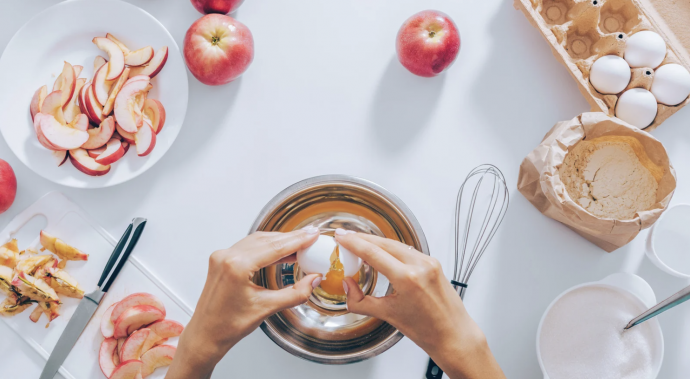 9 Cooking Hacks & Simple Solutions 9 Cooking Hacks & Simple Solutions
