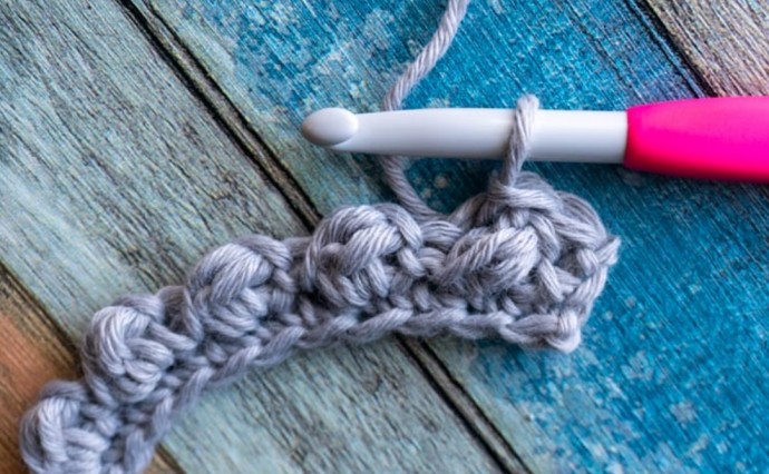 How to Crochet the Uneven Berry Stitch Photo Tutorial