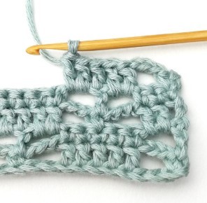 Lacy Checkered Block Crochet Stitch Photo Tutorial