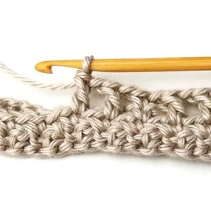 How to Crochet the Wide Herringbone Stitch Photo Tutorial
