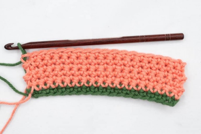 How to Crochet the Brick Stitch Photo Tutorial