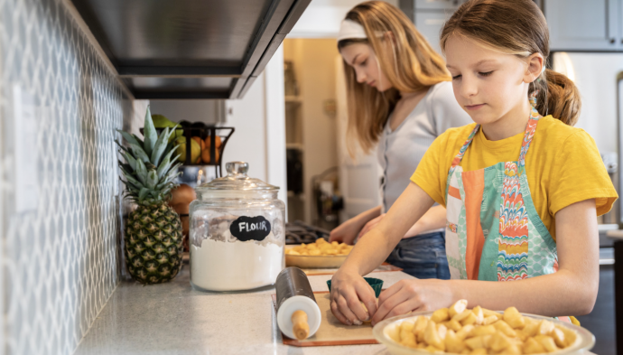 9 Tips for Cooking with Kids