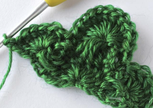 Crochet long puff stitch pattern for a triangle shawl