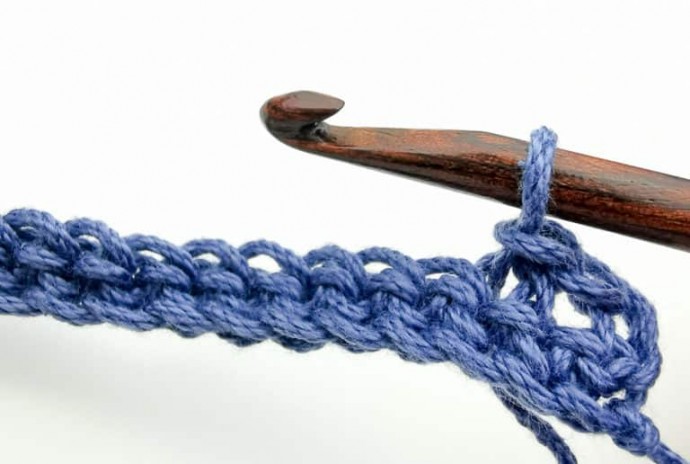 Crossed Stitches and Ripples Crochet Stitch Photo Tutorial