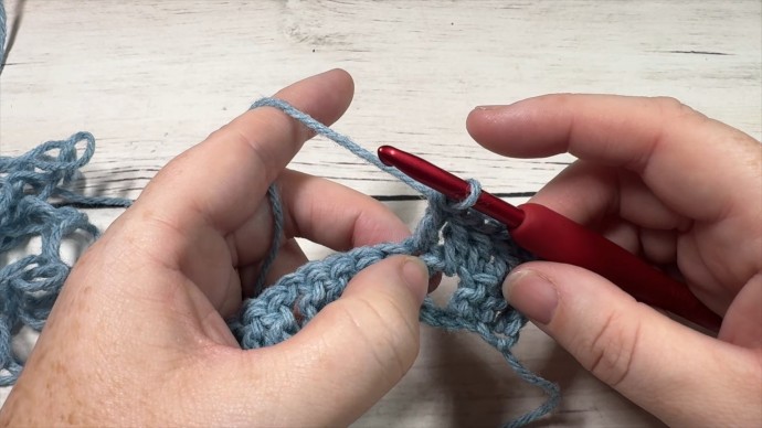 How to Crochet the Climbing Puffs Stitch Photo Tutorial
