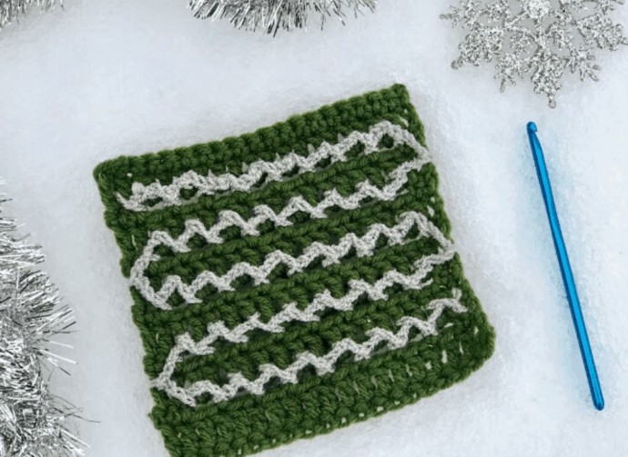How to Crochet the Tinsel Stitch Tutorial How to Crochet the Tinsel Stitch Tutorial