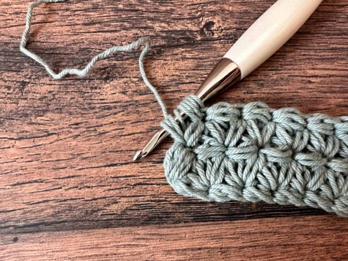 How to Crochet The Jasmine Stitch Photo Tutorial