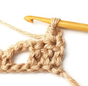 Lacy Stacked Bows Crochet Stitch Photo Tutorial