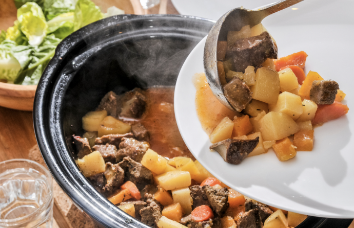 8 Slow Cooker Hacks That Make Cooking Easier 8 Slow Cooker Hacks That Make Cooking Easier