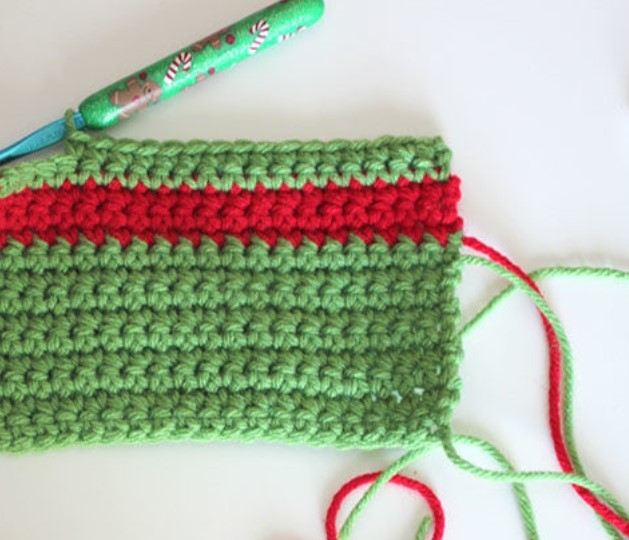 Crochet Gift Box Granny Square
