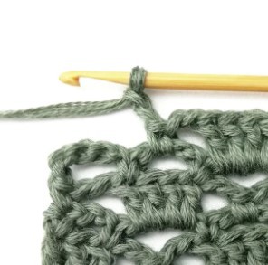 How to Crochet the Diamond And Block Stitch Photo Tutorial