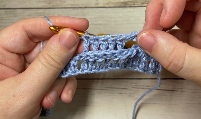 How to Crochet the Slanted Brick Stitch Photo Tutorial