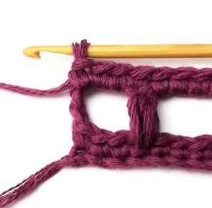 Stacked Puff Grid Crochet Stitch Photo Tutorial