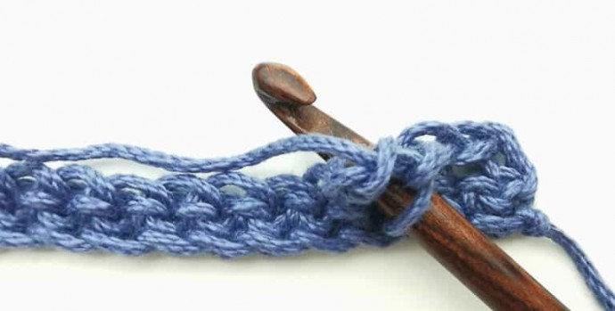 Crossed Stitches and Ripples Crochet Stitch Photo Tutorial