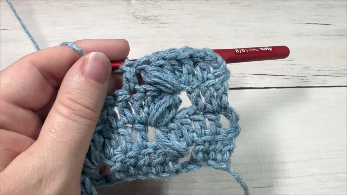 How to Crochet the Climbing Puffs Stitch Photo Tutorial