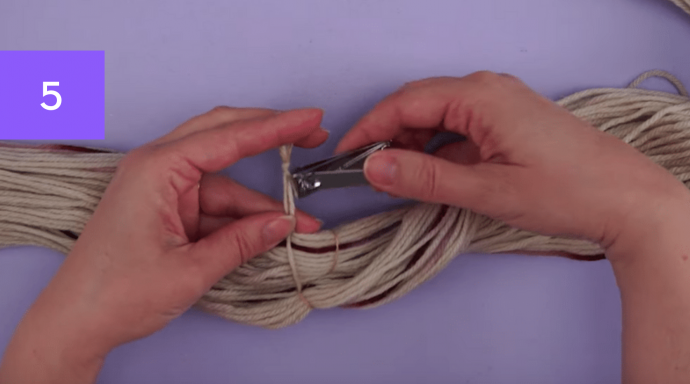 Knitting Basics: 6 Helpful DIY Knitting Hacks