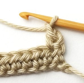 Feather Crochet Stitch Photo Tutorial