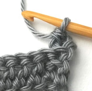 Bars and Zigzag Crochet Stitch Photo Tutorial