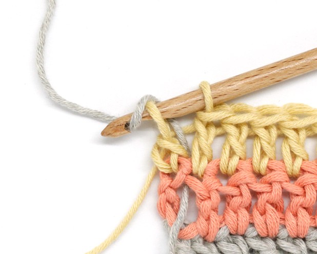 How to Carry Yarn Up When You Crochet Stripes
