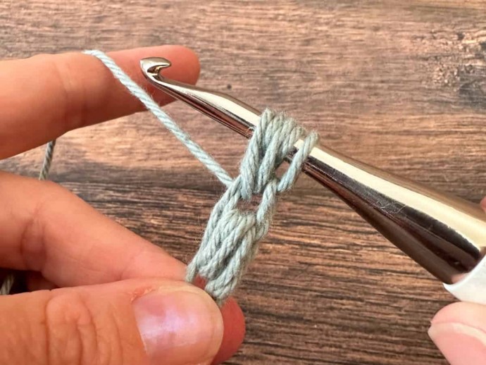 How to Crochet The Jasmine Stitch Photo Tutorial