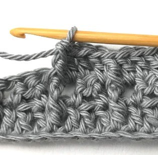 Bars and Zigzag Crochet Stitch Photo Tutorial
