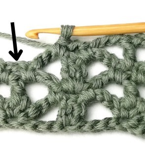 Lacy Spider Column Crochet Stitch Photo Tutorial