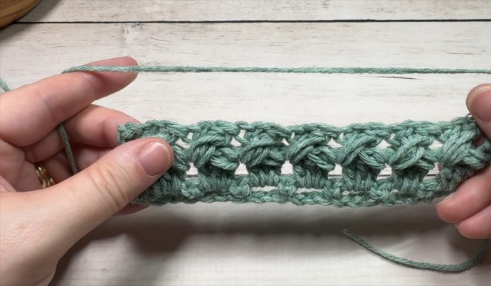How to Crochet the Crossed Cluster Puff Stitch Photo Tutorial