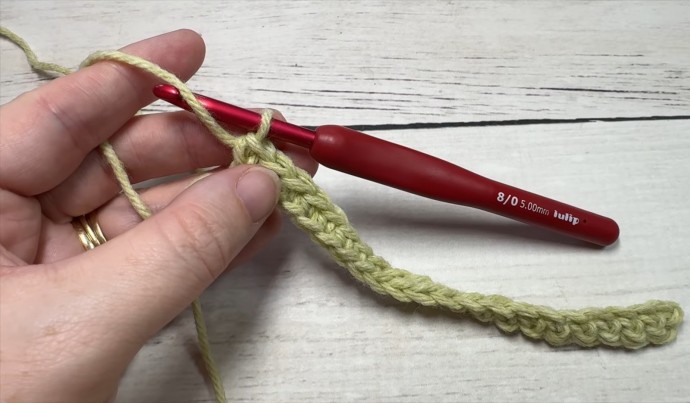 How to Crochet the Double Treble Column Stitch Photo Tutorial