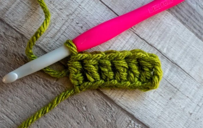 How to Crochet the Half Treble Crochet Stitch