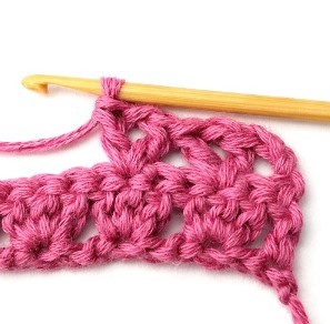 How to Crochet the Striped V Stitch Photo Tutorial