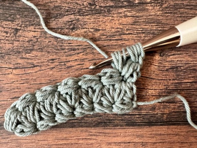 How to Crochet the Jasmine Stitch Photo Tutorial
