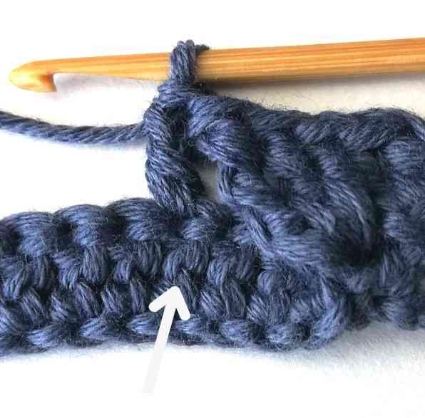 The Tipped Scales Crochet Stitch Photo Tutorial
