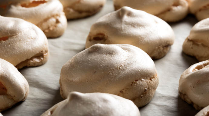 9 Baking Tips & Tricks: Meringues & Desserts