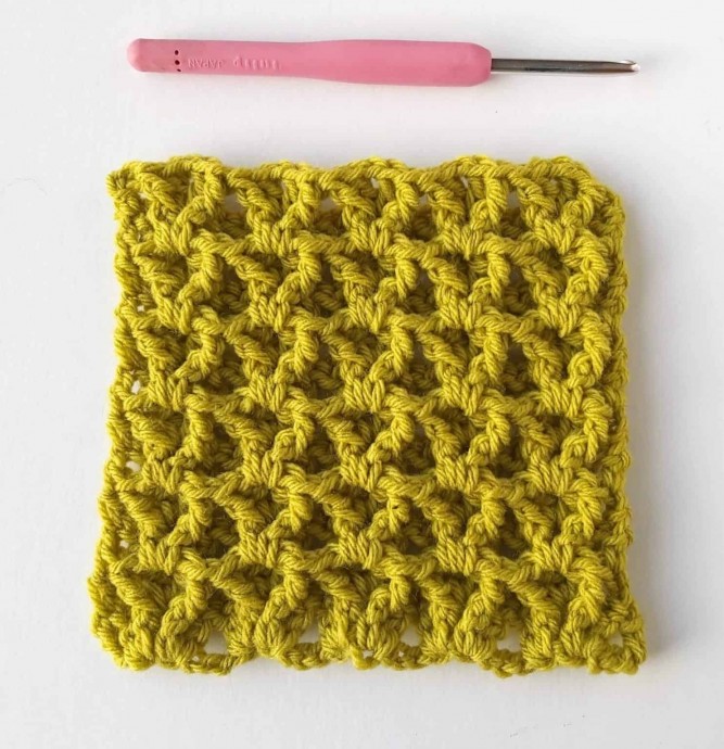 Reversible V-Stitch Waffle Crochet Photo Tutorial