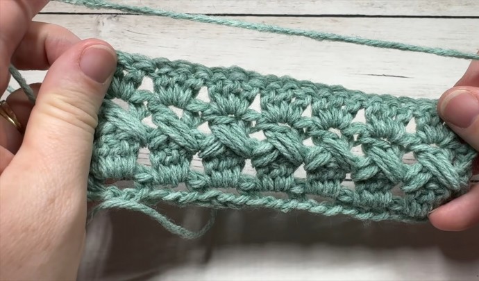 How to Crochet the Crossed Cluster Puff Stitch Photo Tutorial