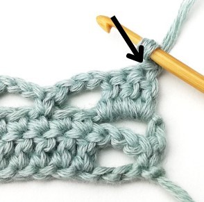 Lacy Checkered Block Crochet Stitch Photo Tutorial