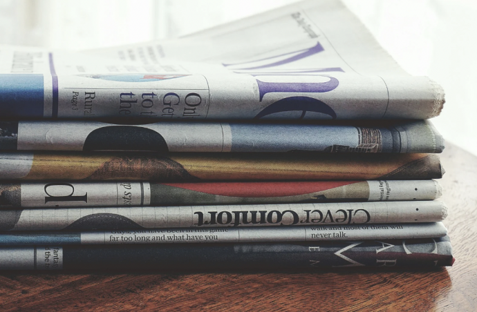 8 Uses of Old Newspapers at Home 8 Uses of Old Newspapers at Home