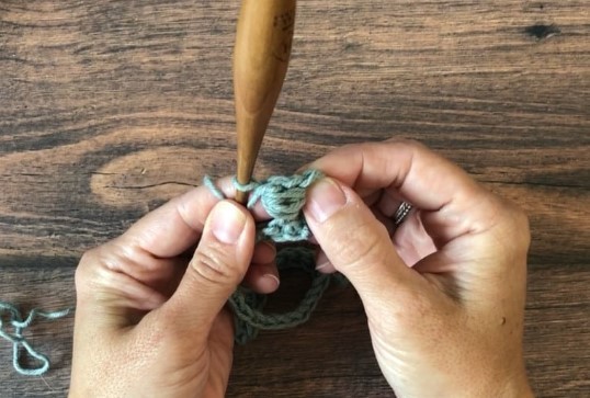 How to Crochet the Bead Stitch Photo Tutorial
