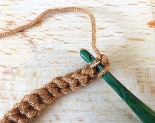 How to Crochet Front Loop Only Single Crochet Stitch