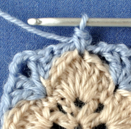 How to Make Crochet Shell Square Stitch