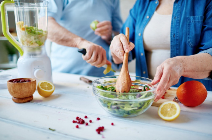 8 Cooking Secrets & Tips 8 Cooking Secrets & Tips